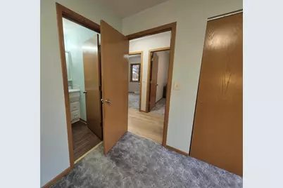 409 Kings Lynn Road, Stoughton, WI 53589 - Photo 34