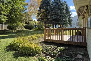 409 Kings Lynn Rd, Stoughton, WI 53589 - Photo 8