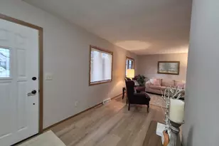 409 Kings Lynn Rd, Stoughton, WI 53589 - Photo 14