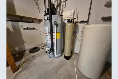 409 Kings Lynn Road, Stoughton, WI 53589 - Photo 58