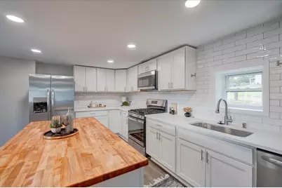 W8388 Crawford Road, Portage, WI 53901 - Photo 10