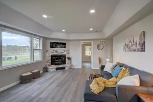 W8388 Crawford Rd, Portage, WI 53901 - Photo 4