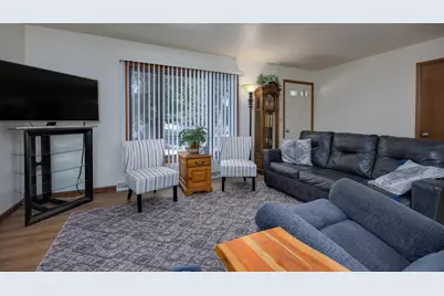 2219 Elizabeth Street, Janesville, WI 53548 - Photo 6