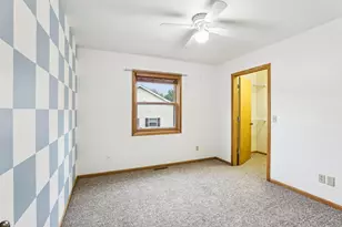 2201 Winfield Dr, Reedsburg, WI 53959 - Photo 24