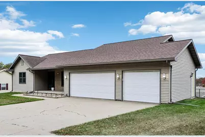 2201 Winfield Drive, Reedsburg, WI 53959 - Photo 66