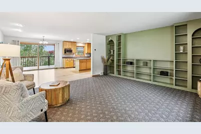 2201 Winfield Drive, Reedsburg, WI 53959 - Photo 8