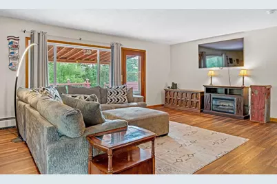 421 Roblee Road, Baraboo, WI 53913 - Photo 10