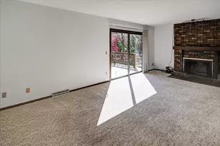 2640 Osmundsen Rd, Fitchburg, WI 53711 - Photo 8