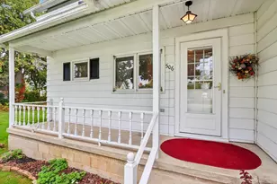 506 N Franklin St, Poynette, WI 53955 - Photo 8