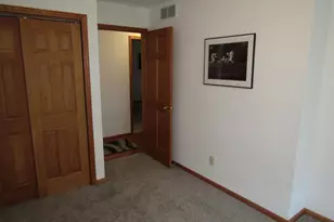 481 N Pearl St, Janesville, WI 53548 - Photo 26