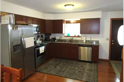 481 N Pearl Street, Janesville, WI 53548 - Photo 8