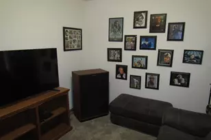 481 N Pearl St, Janesville, WI 53548 - Photo 22