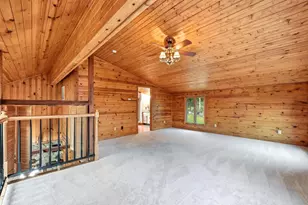 N4535 W Shore Place Rd, Cambridge, WI 53523 - Photo 10