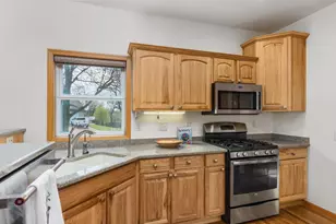 100 Jennifer Cir, Mount Horeb, WI 53572 - Photo 38