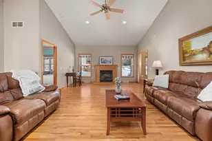100 Jennifer Cir, Mount Horeb, WI 53572 - Photo 4