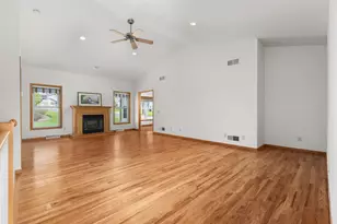 100 Jennifer Cir, Mount Horeb, WI 53572 - Photo 6