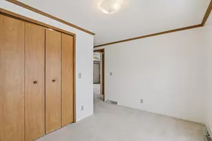 424 Oak Lodge Rd, Racine, WI 53185 - Photo 38