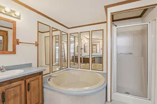 424 Oak Lodge Rd, Racine, WI 53185 - Photo 30