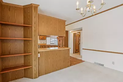 424 Oak Lodge Road, Racine, WI 53185 - Photo 10