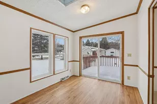 424 Oak Lodge Rd, Racine, WI 53185 - Photo 22