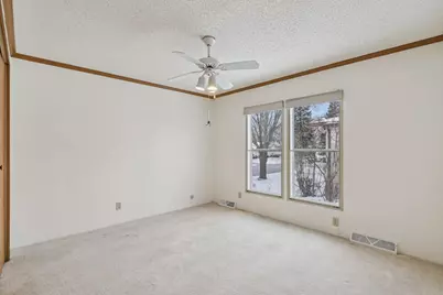 424 Oak Lodge Road, Racine, WI 53185 - Photo 32