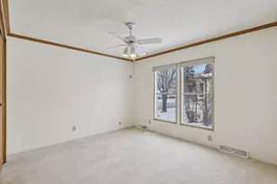 424 Oak Lodge Rd, Racine, WI 53185 - Photo 32