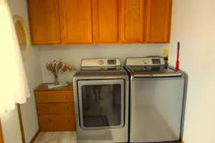 532 Harbor Heights Dr, Racine, WI 53185 - Photo 18