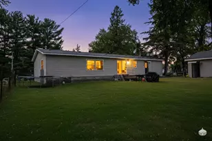 112 S College St, Adams, WI 53910 - Photo 4