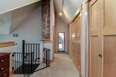 1023 Williamson Street #2, Madison, WI 53703 - Photo 20