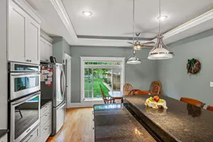 818 Manchester Ct, Nekoosa, WI 54457 - Photo 6