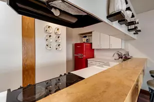 404 S Blount St, Madison, WI 53703 - Photo 14