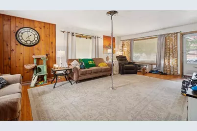 1424 Roosevelt Avenue, Beloit, WI 53511 - Photo 10