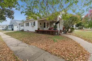 1424 Roosevelt Ave, Beloit, WI 53511 - Photo 4