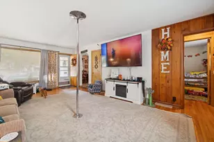 1424 Roosevelt Ave, Beloit, WI 53511 - Photo 8