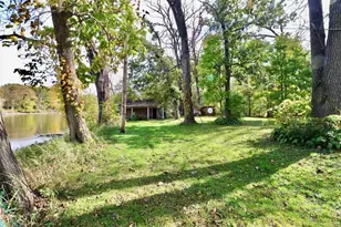 2910 W Bass Creek Rd, Beloit, WI 53511 - Photo 10