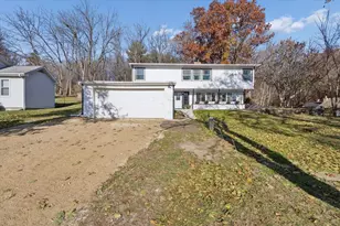 4936 N River Rd, Janesville, WI 53545 - Photo 4