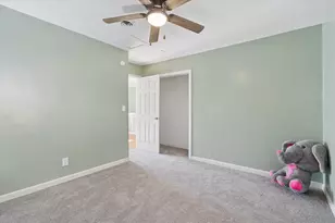 4936 N River Rd, Janesville, WI 53545 - Photo 34