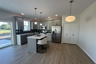 3162 S Bartells Dr, Beloit, WI 53512 - Photo 8