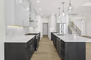 850 Capitol Dr, Dane, WI 53529 - Photo 12