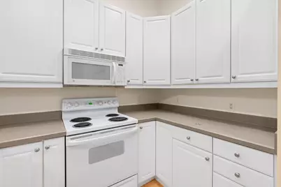 530 W Doty Street #107, Madison, WI 53703 - Photo 8