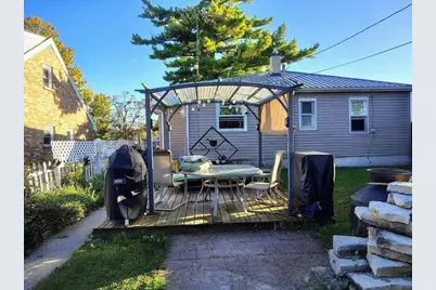 1722 Manitoba Avenue, South Milwaukee, WI 53172 - Photo 14