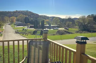 1304 W Seminary St, Richland Center, WI 53581 - Photo 38