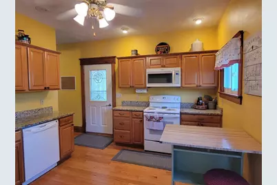 701 E 2nd Avenue, Brodhead, WI 53520 - Photo 14