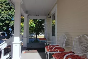 701 E 2nd Ave, Brodhead, WI 53520 - Photo 8