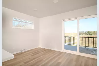 10122 Mosaic Way, Middleton, WI 53593 - Photo 6