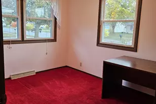 501 E Albert St, Portage, WI 53901 - Photo 36