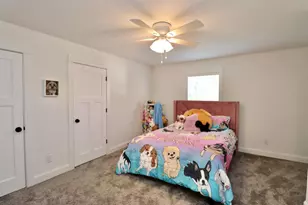 216 N 5th St, Delavan, WI 53115 - Photo 16