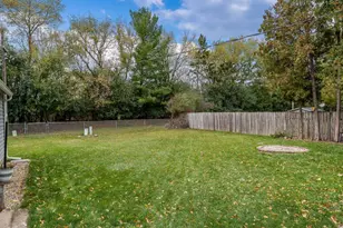 1831 Hoover St, Janesville, WI 53545 - Photo 6