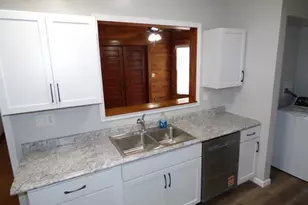 423 Portland Ave, Beloit, WI 53511 - Photo 16