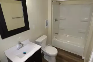 423 Portland Ave, Beloit, WI 53511 - Photo 28